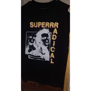 superrradical graphic tee